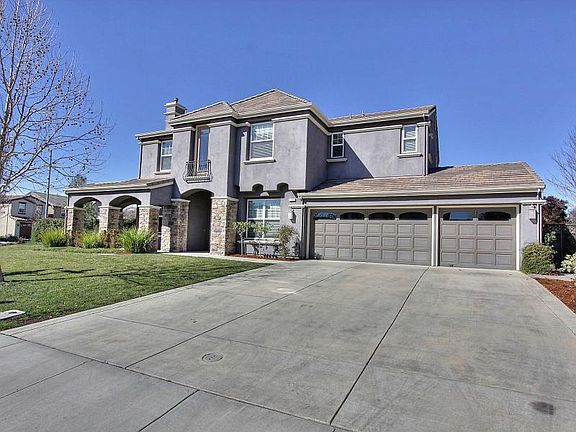 5th image of 191 Coriander Ave