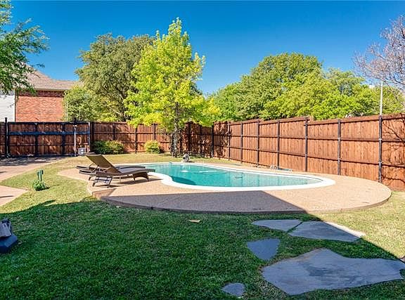 3rd image of 3525 Christopher Ln