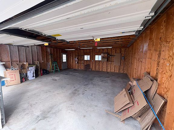 4th image of 1425 S 3rd St