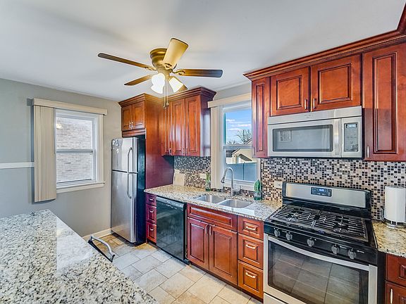 4th image of 9740 S 49th Ave