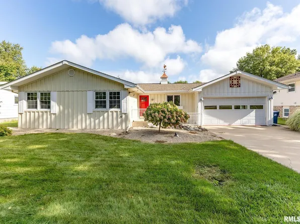 402 W Pritchard St, Annawan, IL 61234