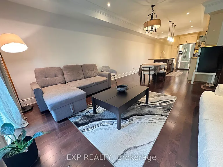 99 Hunt Ave — Photo 6