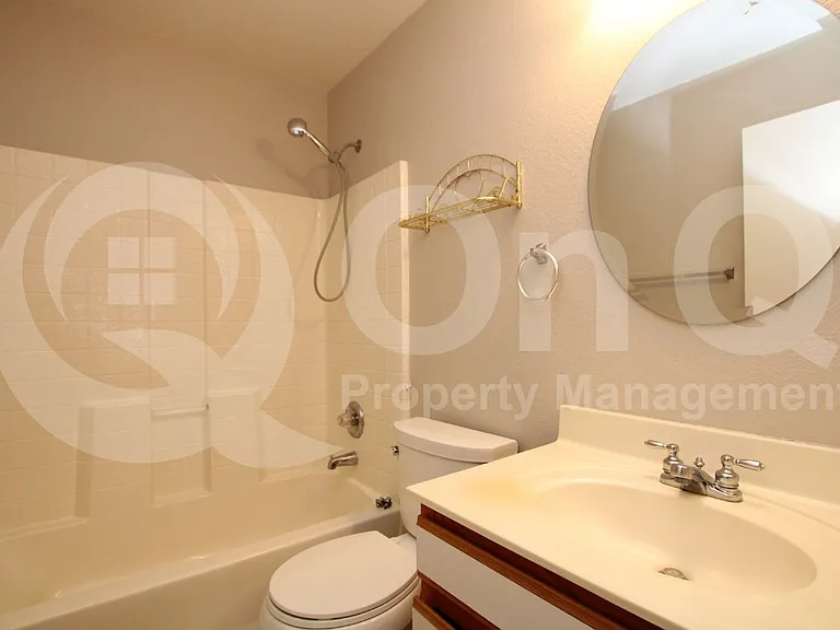 1172 W 18th Ave — Photo 14