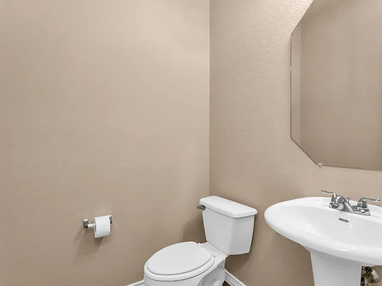 4924 Stray Creek Ln — Photo 26