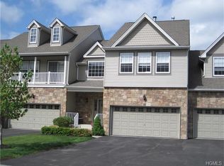 132 N River Dr, Beacon, NY