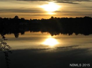 129 Clear Lake Ct, New Bern, NC 28562
