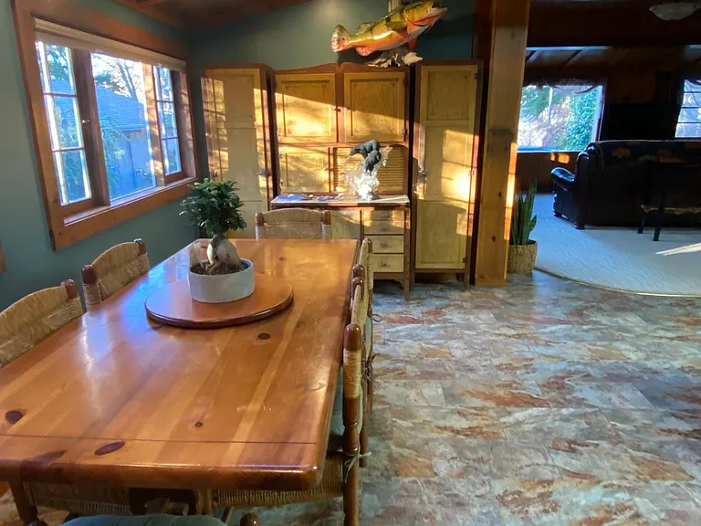 2444 Rogue River Hwy — Photo 17