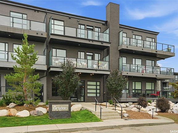 2nd image of UNIT 306-415 Maningas BEND
