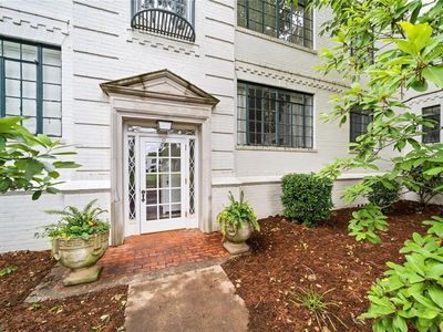 1700 N Elm St APT O2, Greensboro, NC, 27408