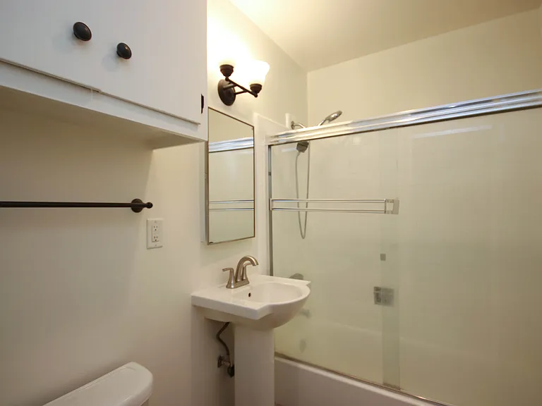 304 N Garfield Ave #G — Photo 15