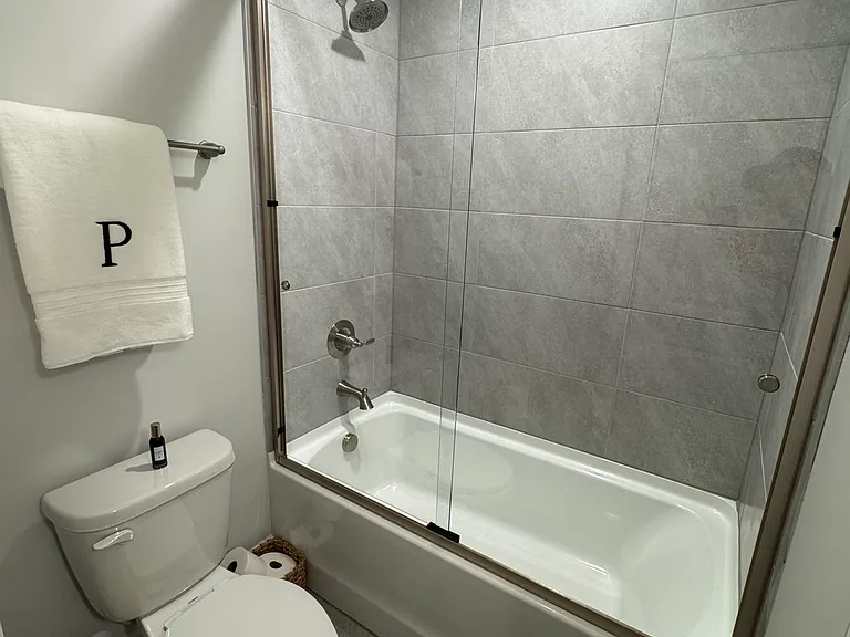 632 Amalfi Dr — Photo 26
