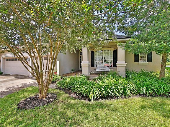 2nd image of 616 Chestwood Chase Dr
