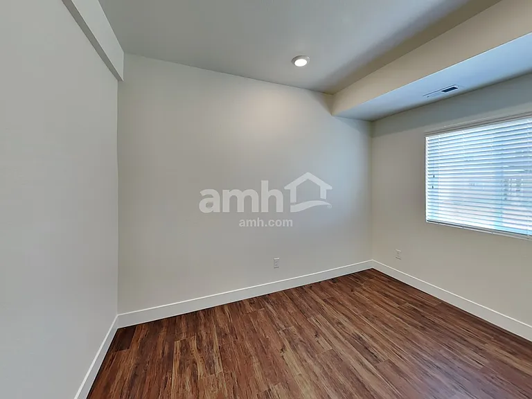 3945 Ryedale Way — Photo 16