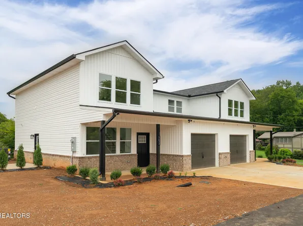 2634 White Plains Way, Knoxville, TN 37920