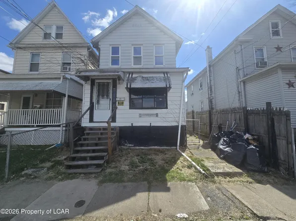 29 Dexter St, Hanover Township, PA 18706