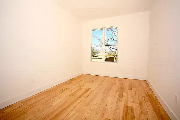 Rented by Oxford Property Group | media 4