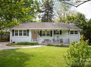 1120 E Woodlawn Rd, Charlotte, NC 28209
