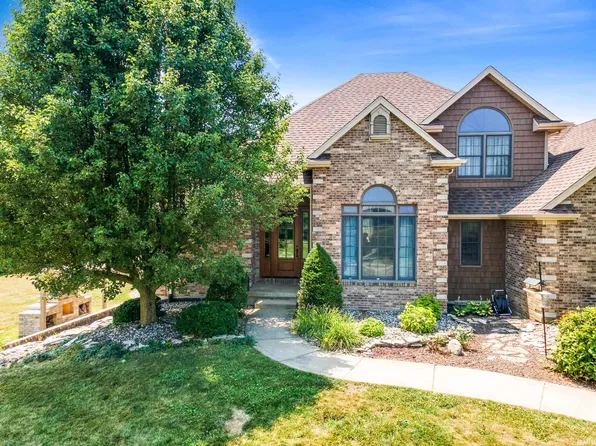 432 County Road 17, Ashley, IN 46705