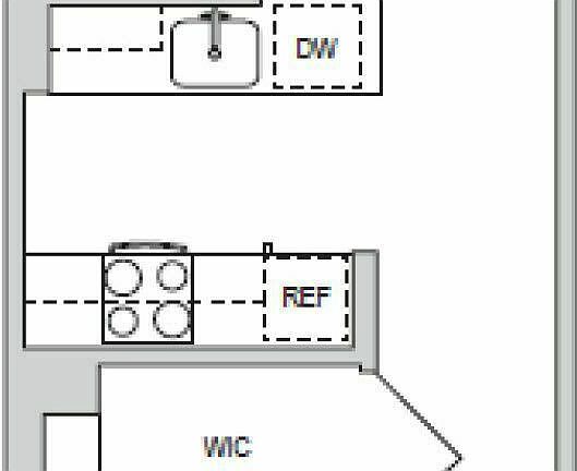 2nd image of 70 Pine St APT 917