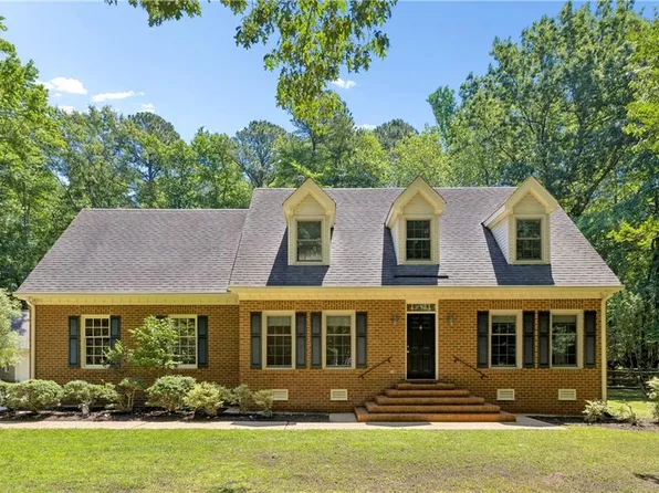 26 Riding Path, Hampton, VA 23669