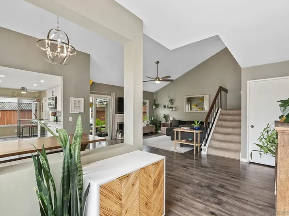 7904 Mission Bonita Dr, San Diego, CA 92120