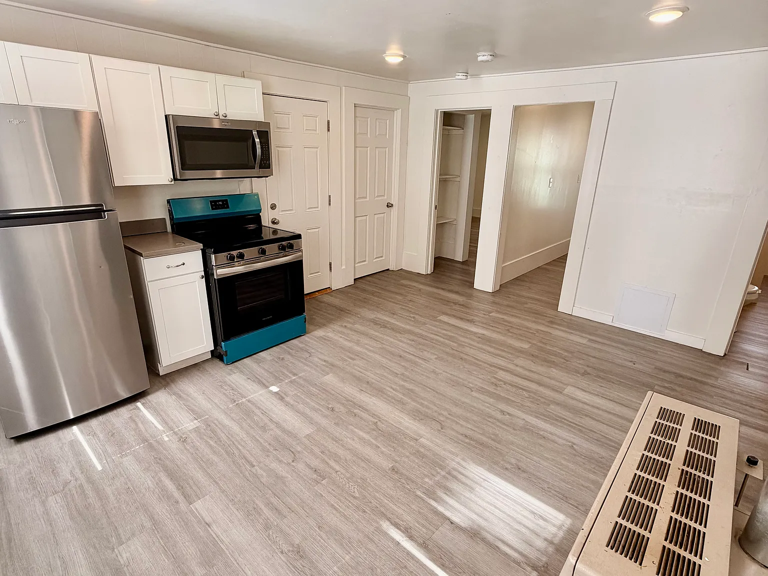 31 Russell St — Photo 4