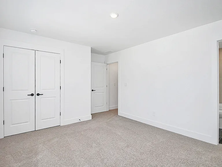 2613 Dr Carver Rd — Photo 31