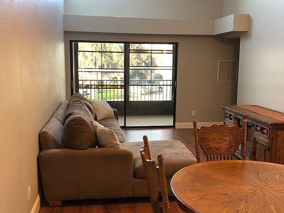 3rd image of 3877 Atrium Dr #U-6