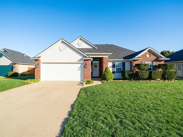 421 Newbury Ct, Owensboro, KY 42301