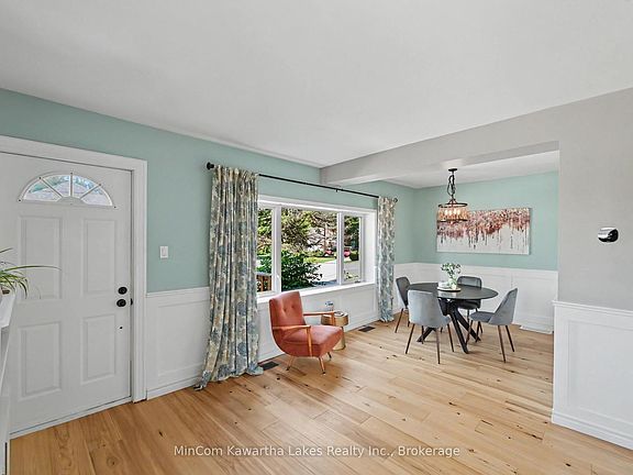 3rd image of 337 Euclid Ave