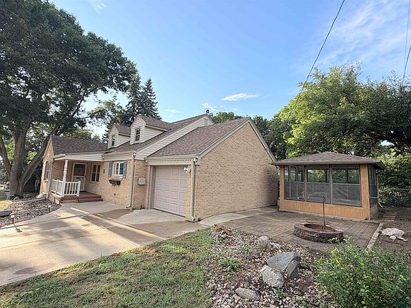 2nd image of 3602 Pierce Pl