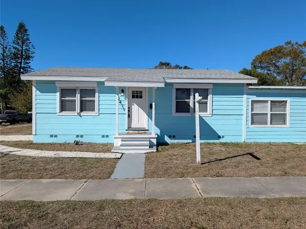 2411 45th St S, Saint Petersburg, FL 33711