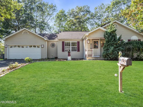 635 Center Street, Forked River, NJ 08731