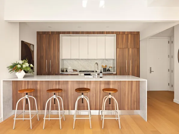 630 Grand Avenue image 5 of 20