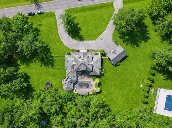 1946 Wilkinson St, Innisfil, ON L9S 1X3