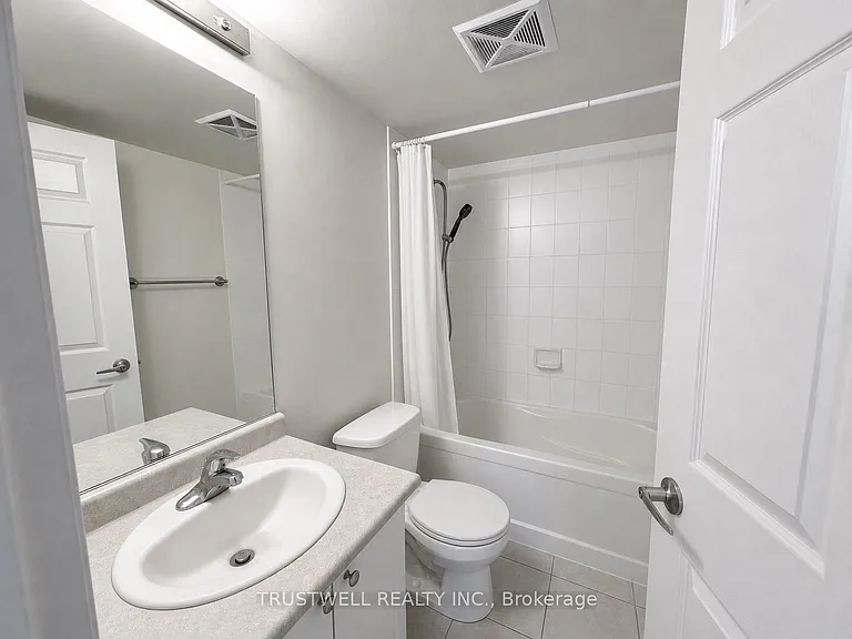 35 Hollywood Ave #2120 — Photo 8