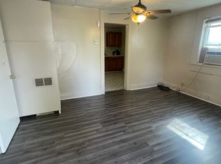 105 E 15th St, Muncie, IN 47302