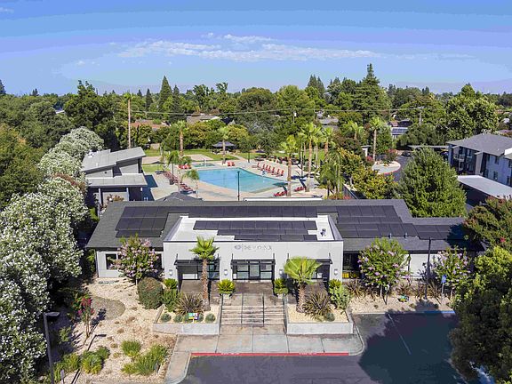 Clubhouse Entrance and Pool