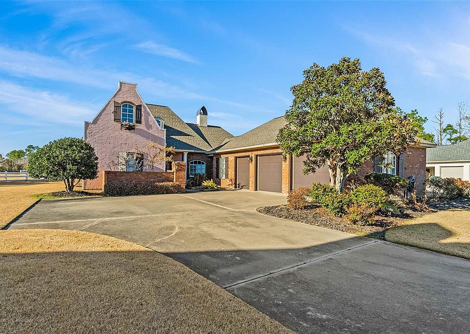 1st image of 4140 Primrose Dr