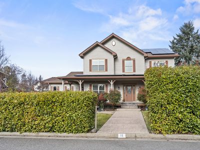 15 Penny Ct, Shady Cove, OR, 97539