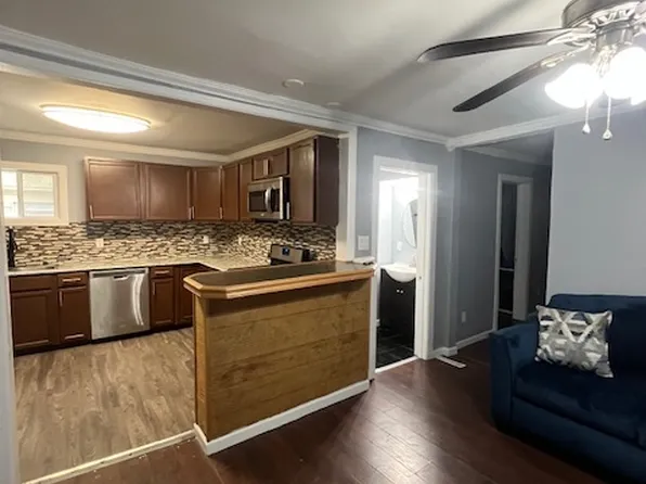 109 Ashworth Pl, Syracuse, NY