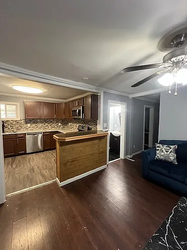 109 Ashworth Pl Photo 1