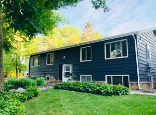 1220 Lasalle St, Wayzata, MN 55391