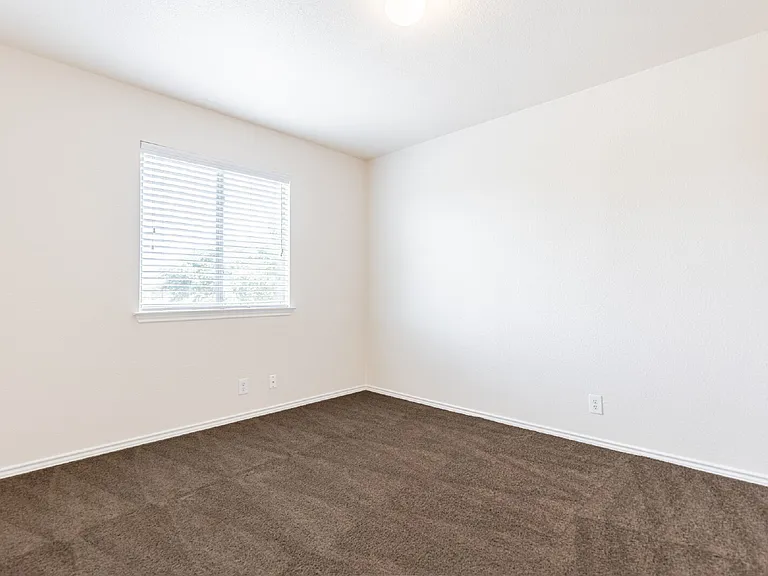 5507 Christina Path — Photo 30