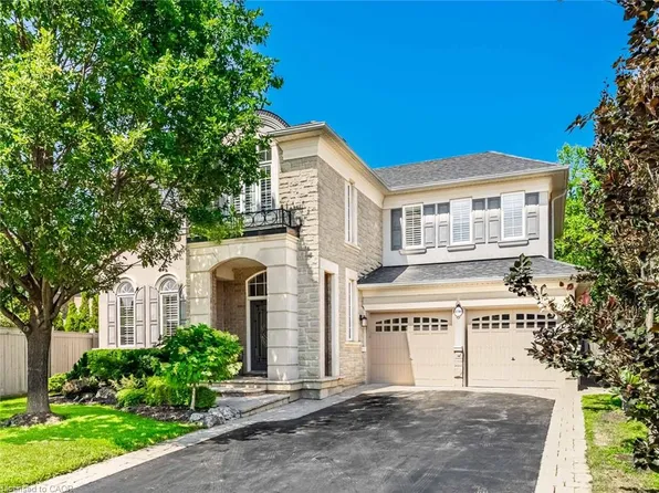 130 Innville Cres, Oakville, ON L6L 0B8