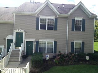 132 Brook Hollow Dr, Hackettstown, NJ 07840