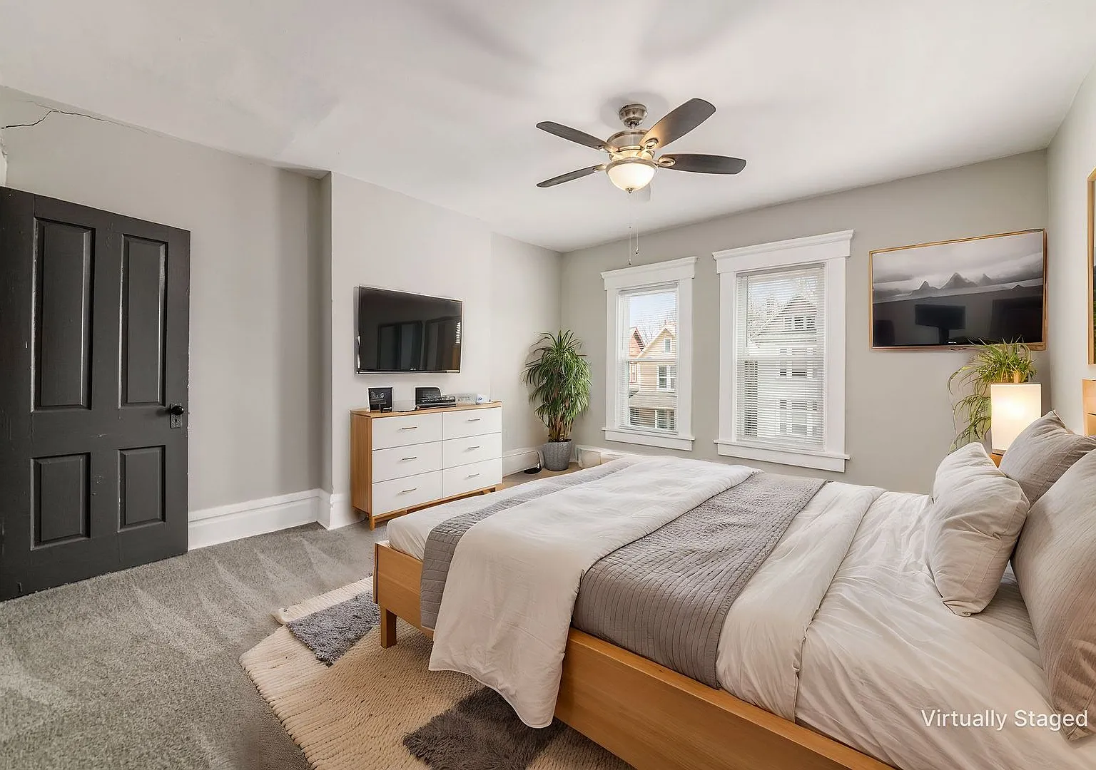 Now Pre-Leasing for a Mid-August Move-In! — Photo 3