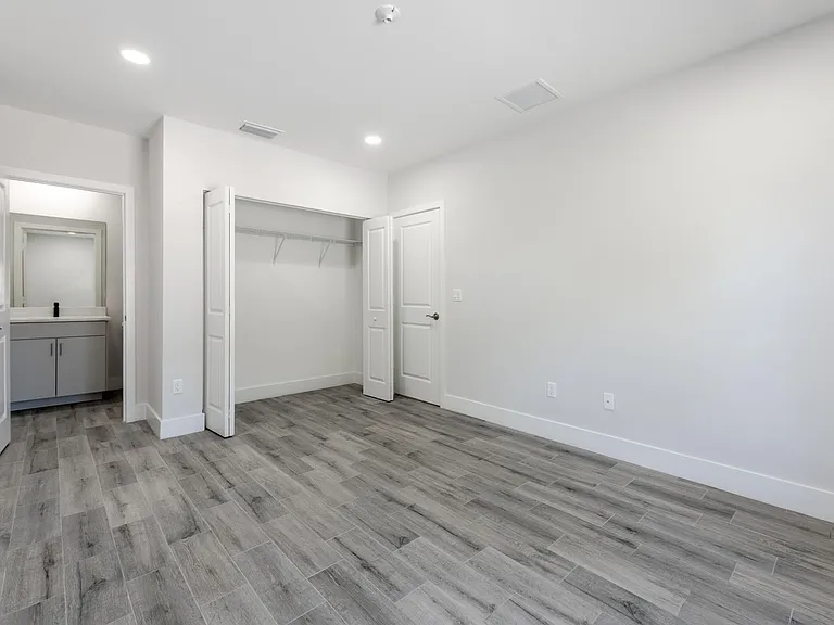 1119 Osceola Dr — Photo 22