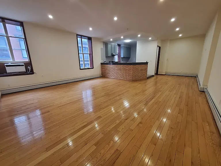 429 Broome St #C4 — Photo 20