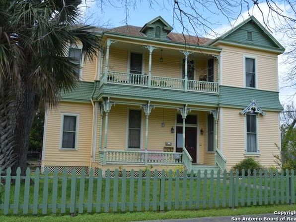 323 Adams St APT 2